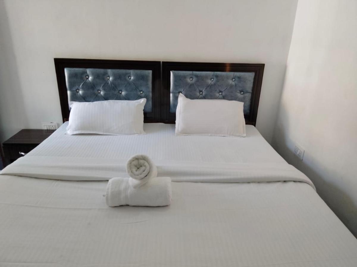 Hotel Paradise Palm Rishikesh Bagian luar foto