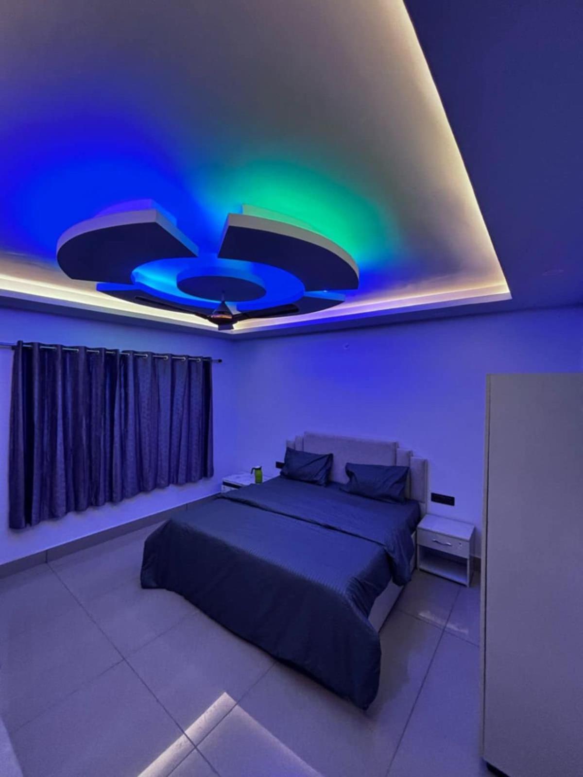 Hotel Paradise Palm Rishikesh Bagian luar foto