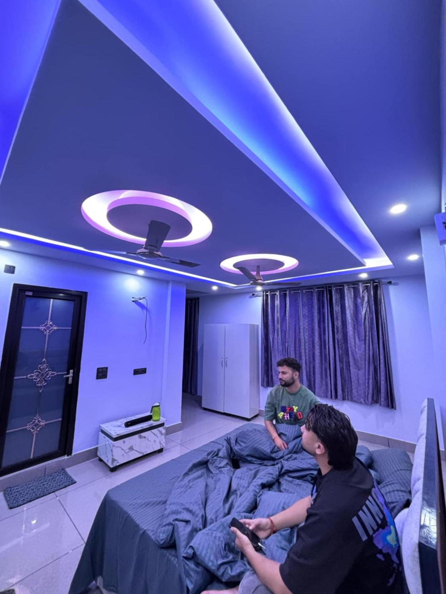 Hotel Paradise Palm Rishikesh Bagian luar foto